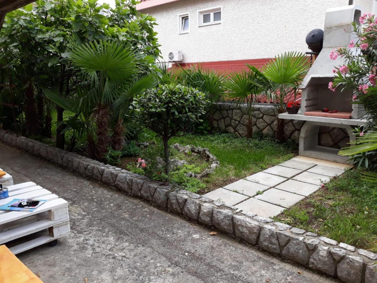 Vesna Apartment Crikvenica Exterior photo
